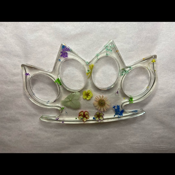 Knuckle Keychain - Picture 5 of 5